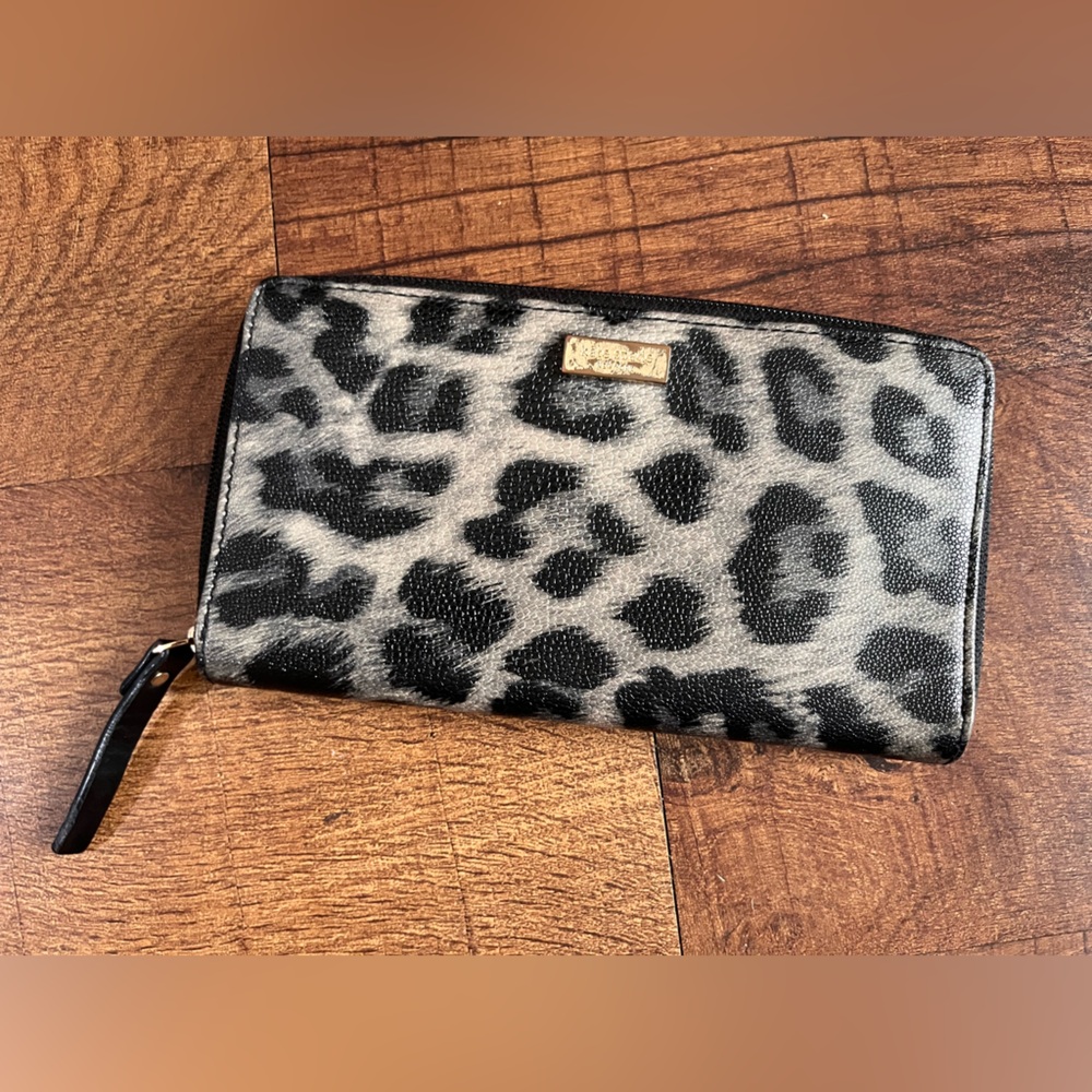 Kate Spade Animal Print Wallet black gray